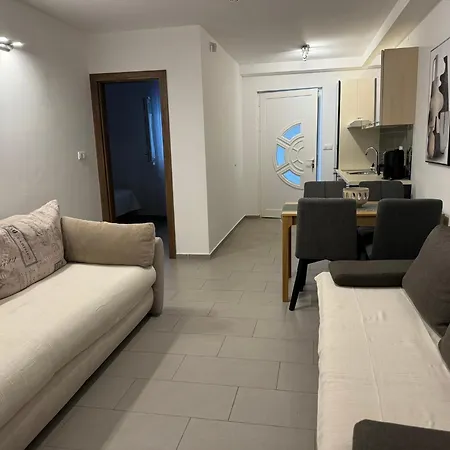 Bonbon 1 Lägenhet Biograd Na Moru