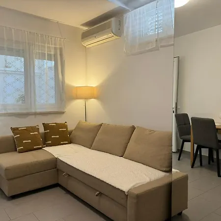 Bonbon 1 * Biograd Na Moru