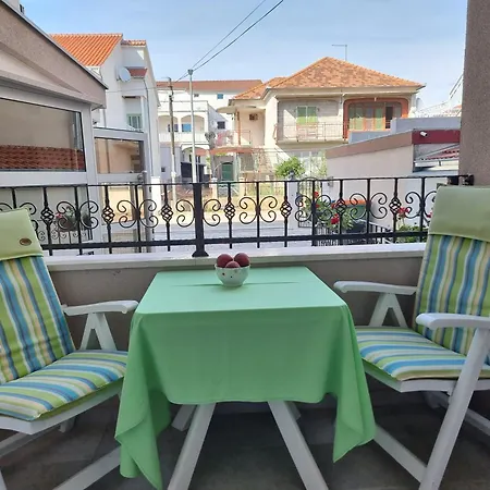 Lägenhet Bonbon 1 Biograd Na Moru
