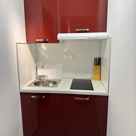Apartment Bonbon 1