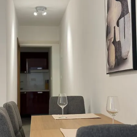 Apartment Bonbon 1