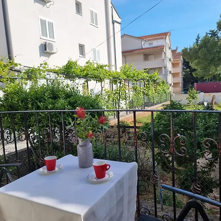 Bonbon 1 Apartment