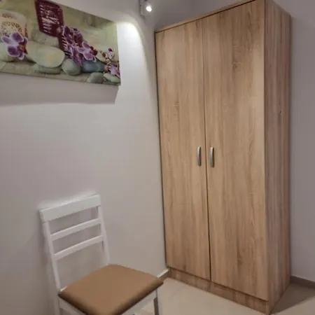 Apartment Bonbon 1