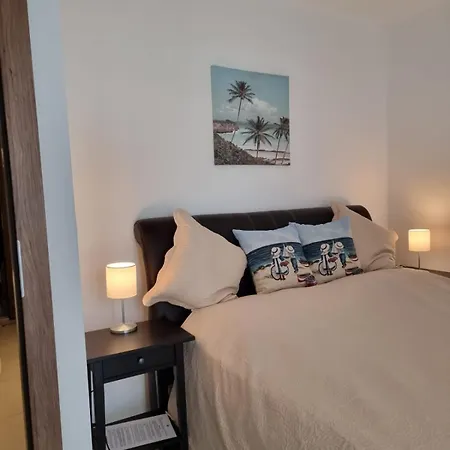 Apartment Bonbon 1 *